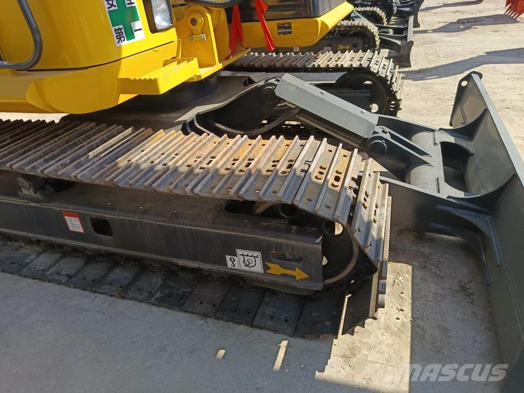 Komatsu PC 70-8 Гусеничные экскаваторы