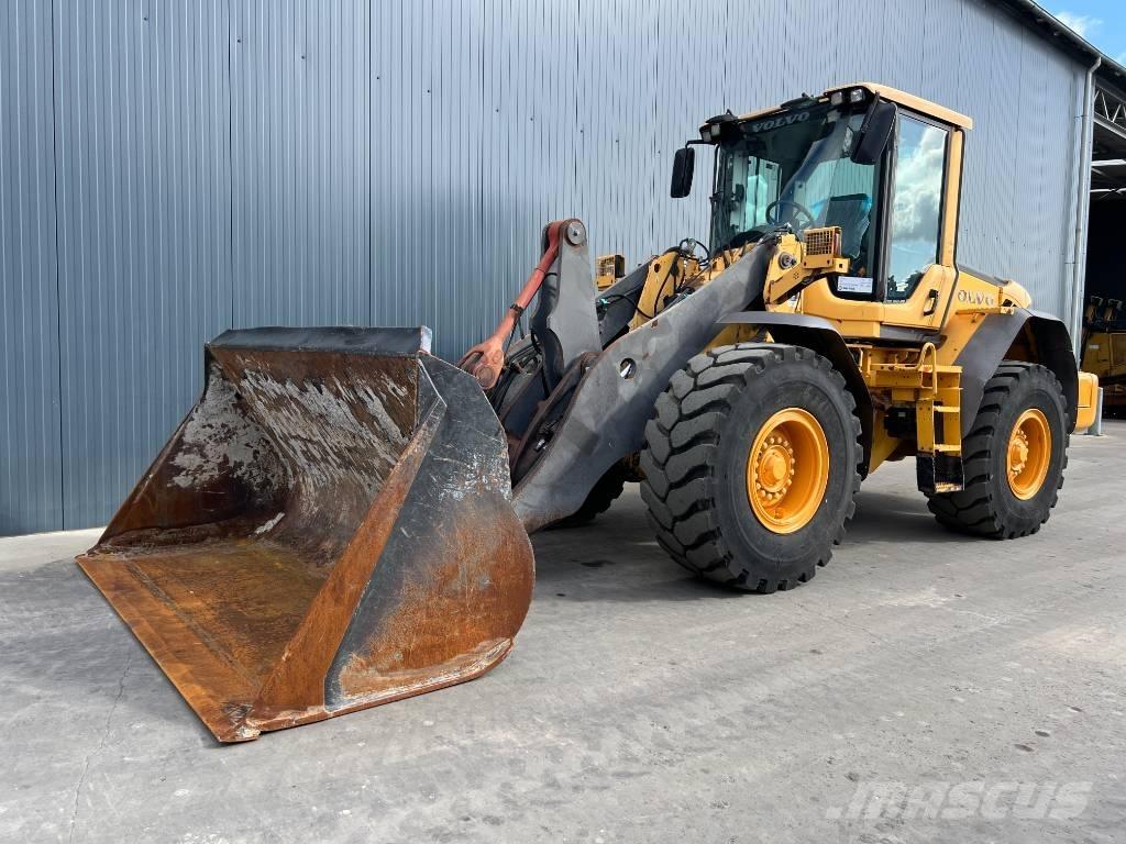 Volvo L90F Фронтальные погрузчики