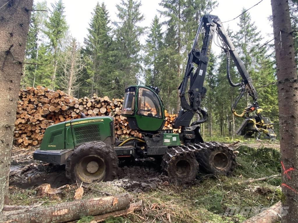 John Deere 1170 E Харвестеры