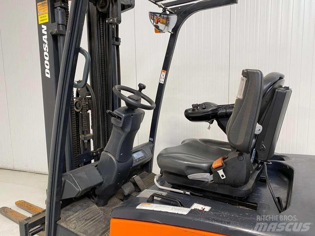 Doosan B20TL-7 Электропогрузчики