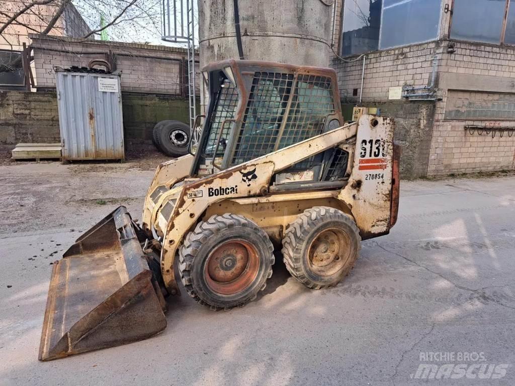 Bobcat S130 Мини-погрузчики