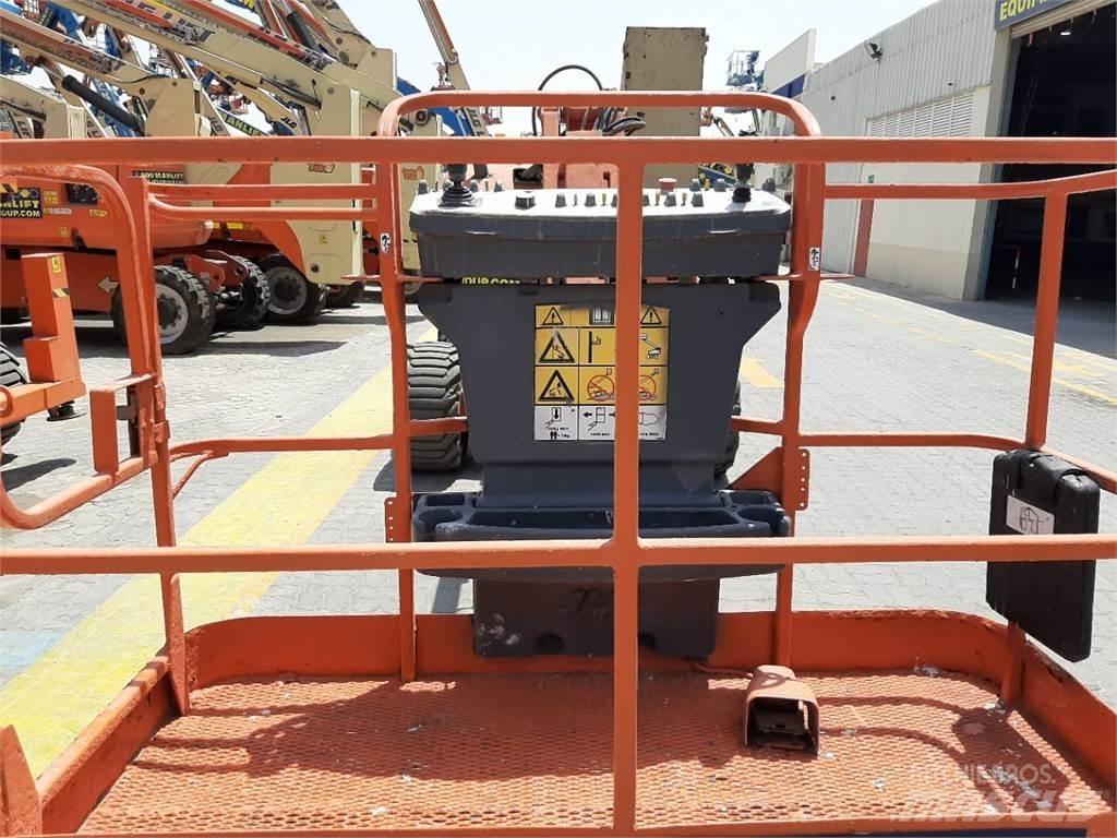JLG 450AJ Коленчатые подъемники