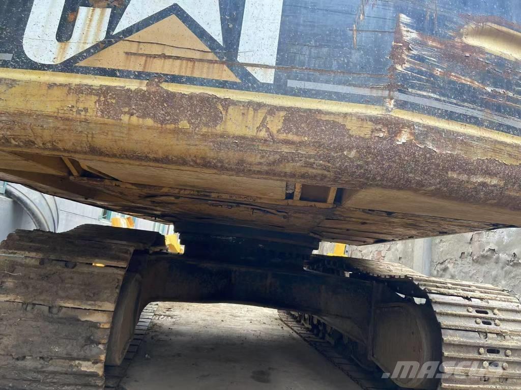 CAT 330 B L Гусеничные экскаваторы