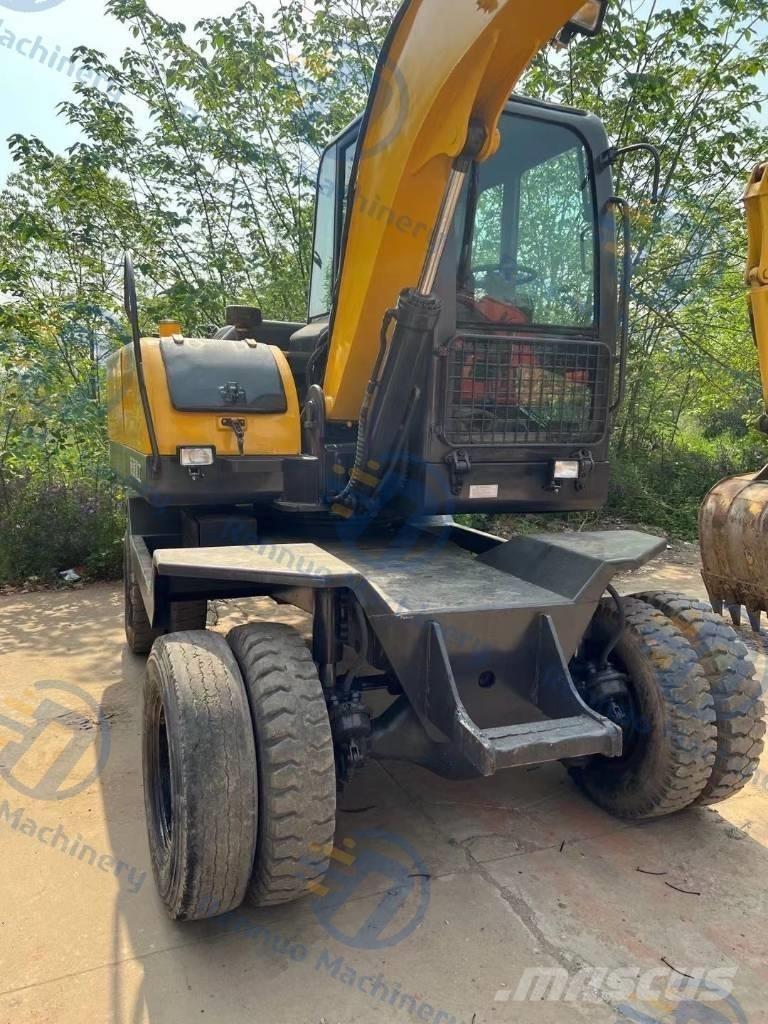 Xinyuan XYB75 Колёсные экскаваторы