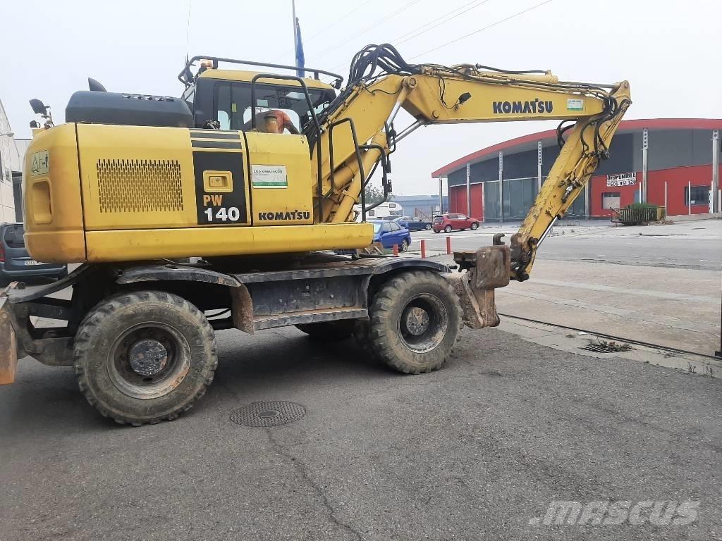 Komatsu PW 140-7 Колёсные экскаваторы