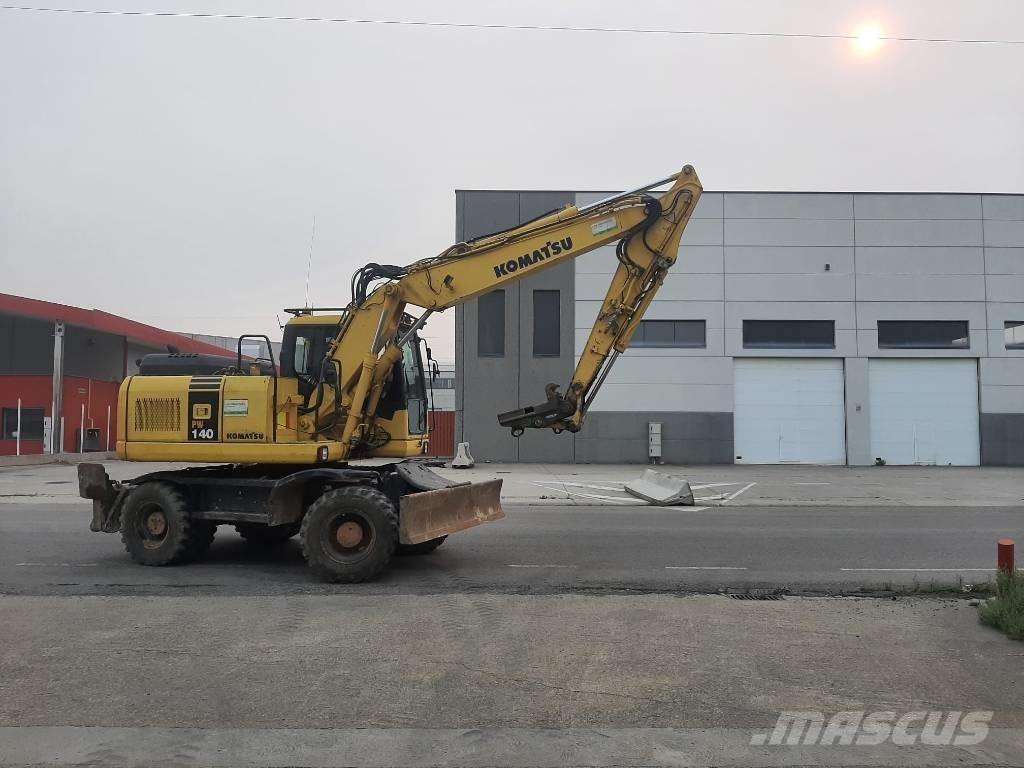 Komatsu PW 140-7 Колёсные экскаваторы