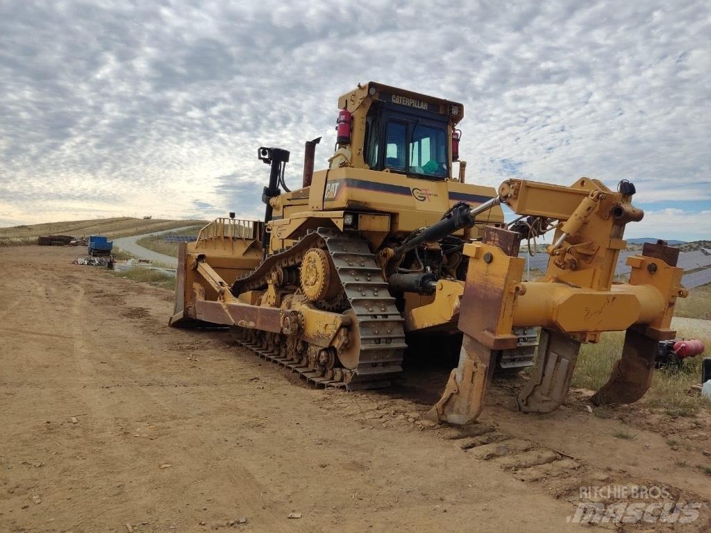 CAT D 9 R Гусеничные бульдозеры