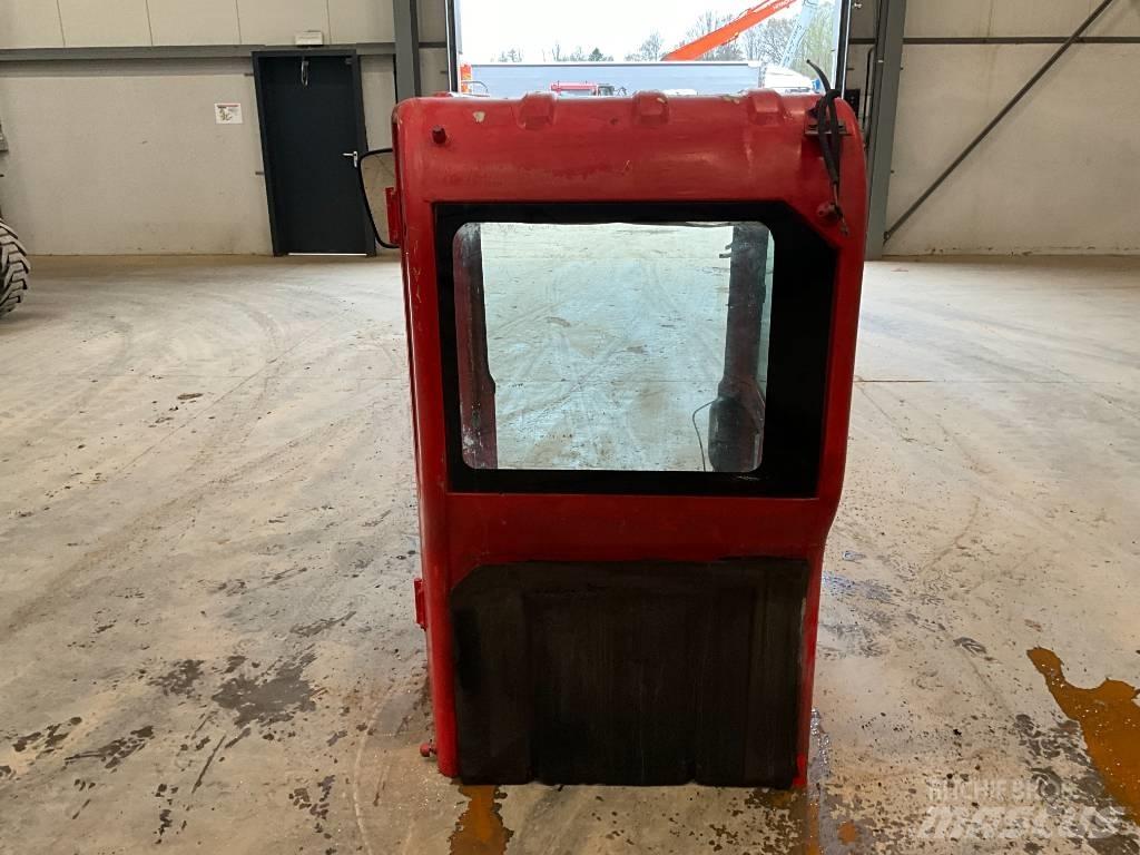 Bobcat E 80 Кабины и интерьер