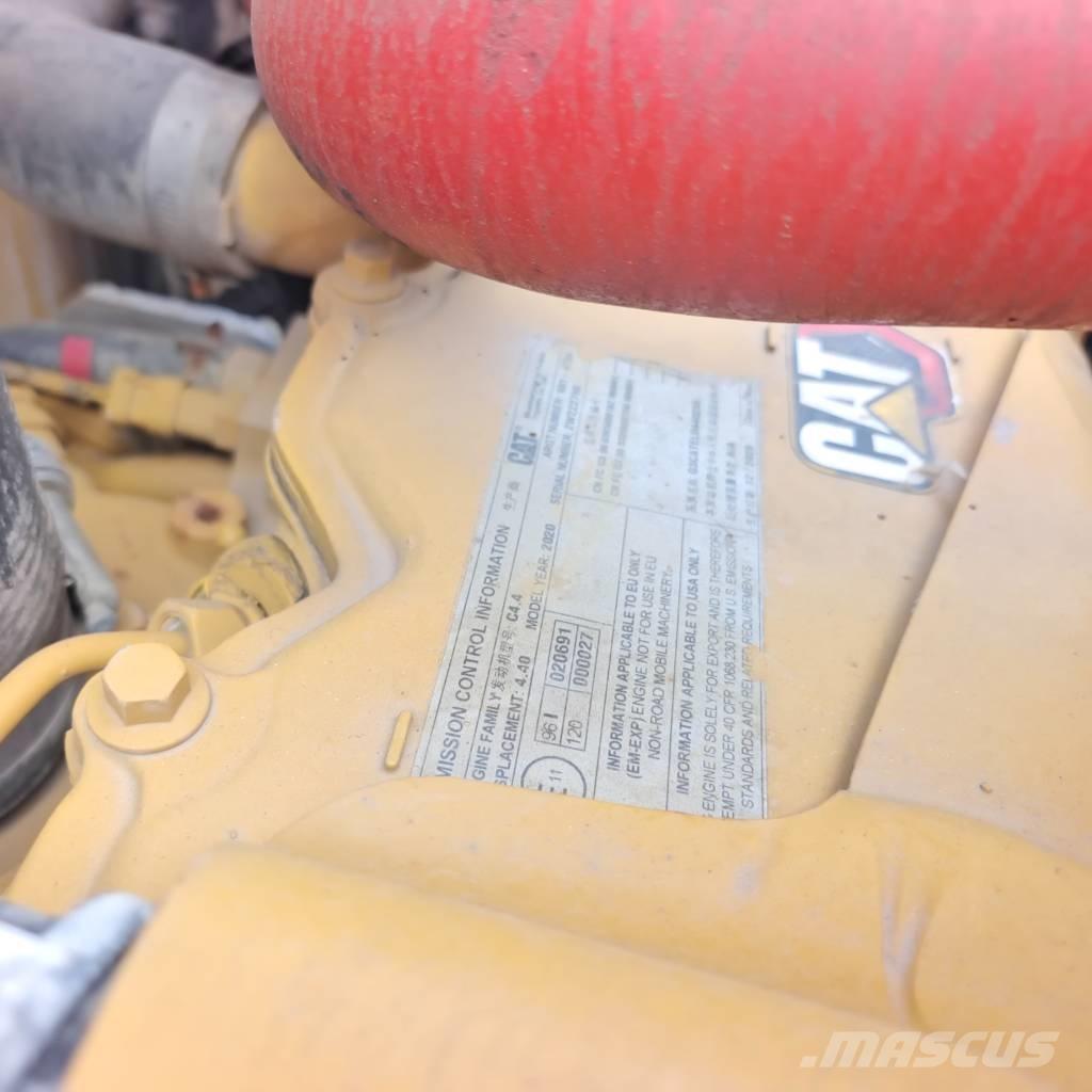 CAT 320 GC Гусеничные экскаваторы