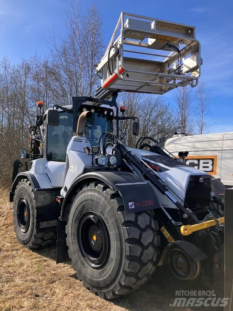 Huddig 1370 T Экскаваторы-погрузчики