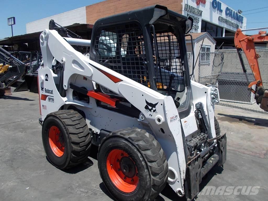 Bobcat S770 Мини-погрузчики