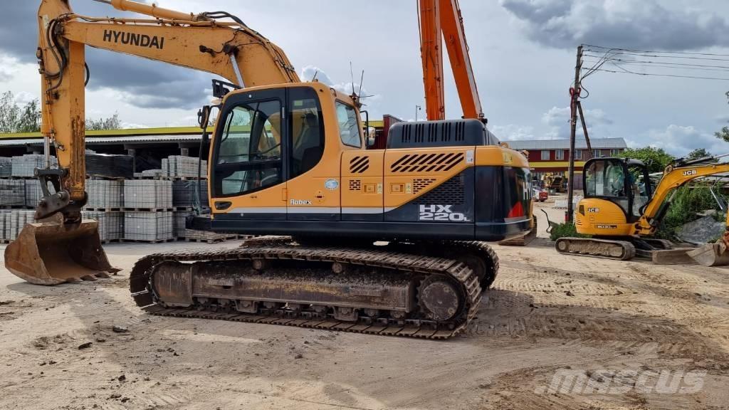 Hyundai 220 LC Гусеничные экскаваторы