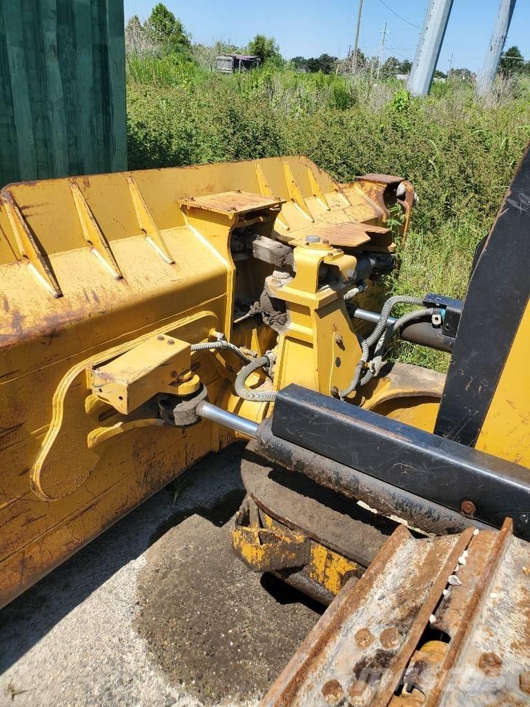 CAT D 6 K 2 LGP Гусеничные бульдозеры