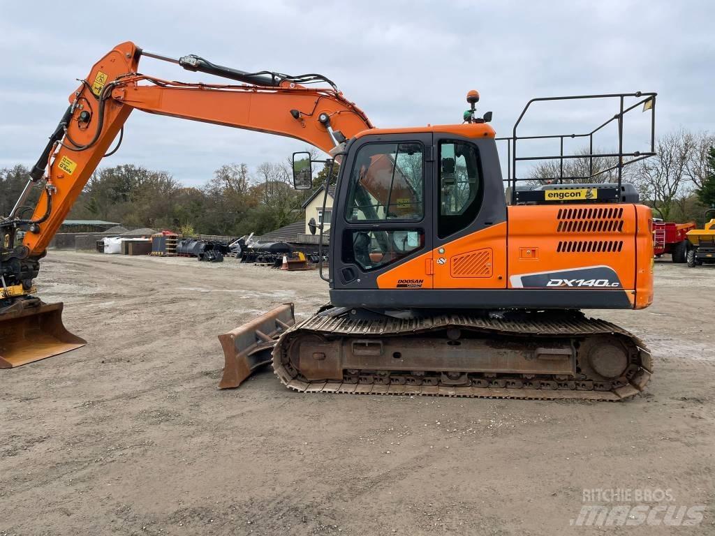 Doosan DX140LC-5 Гусеничные экскаваторы
