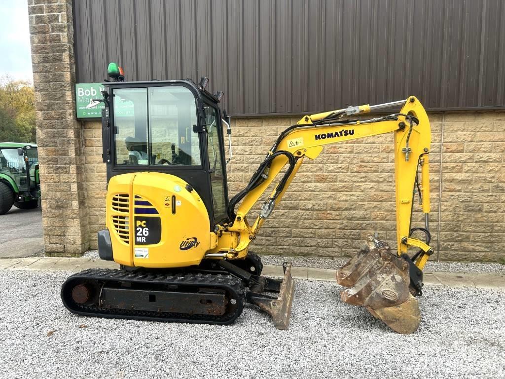 Komatsu PC26MR-3 Мини-экскаваторы