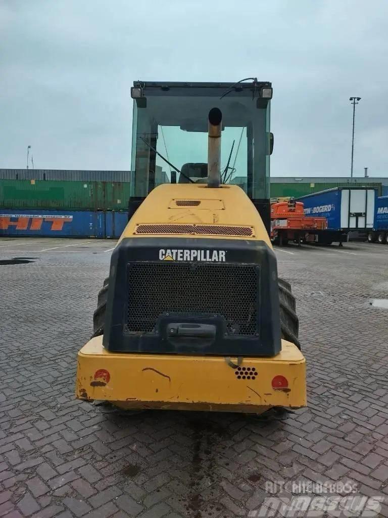CAT CP 44 Грунтовые катки