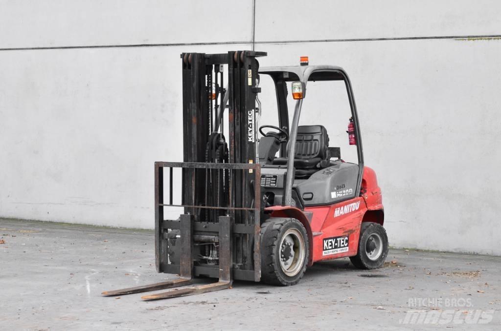 Manitou MI 30 D Дизельные погрузчики