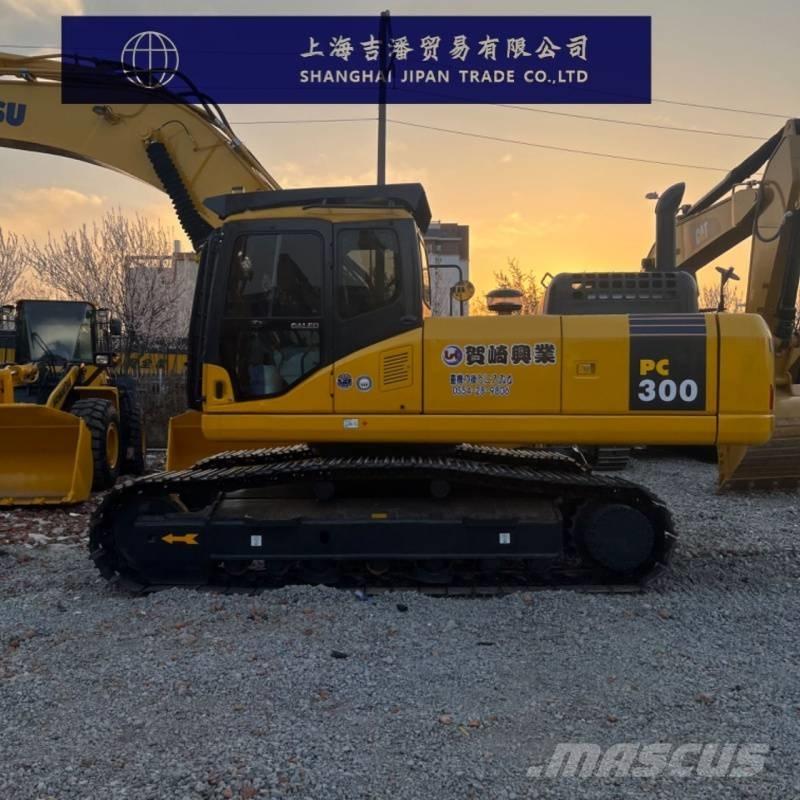 Komatsu PC 300 Гусеничные экскаваторы
