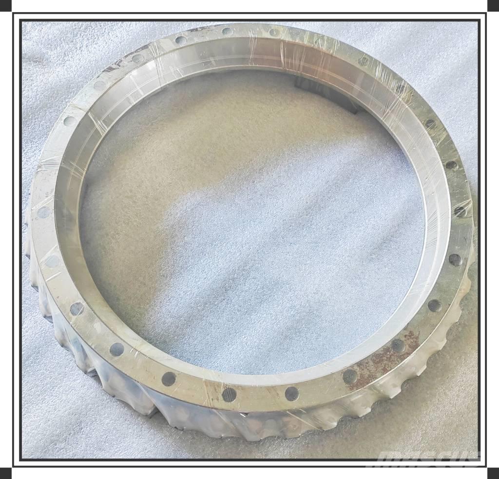 CLAAS Toothed rim Трансмиссии