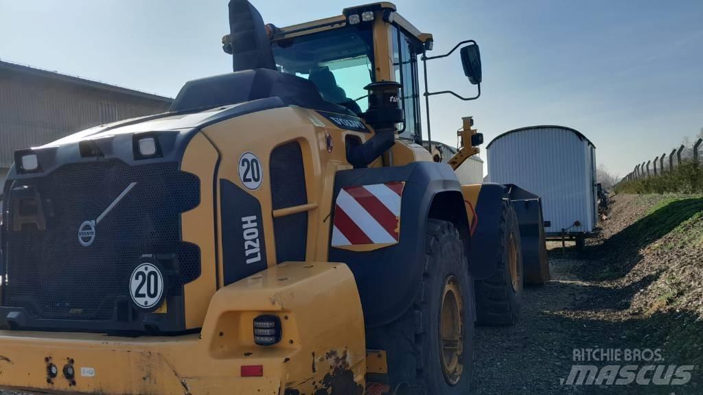 Volvo L 120 H Фронтальные погрузчики