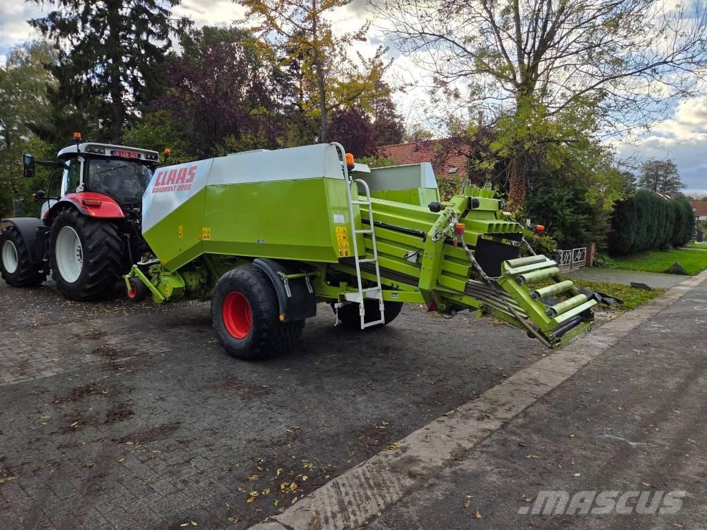 CLAAS Quandrant 2200 Тюковые пресс-подборщики