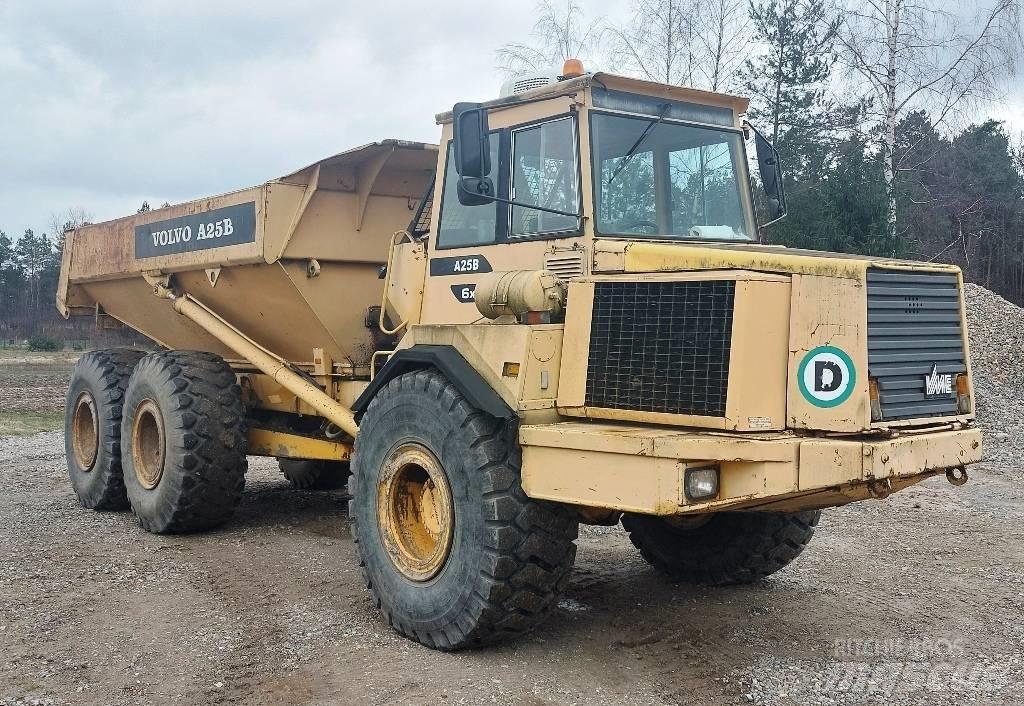 Volvo BM A 25 B Шарнирно-сочленённые самосвалы