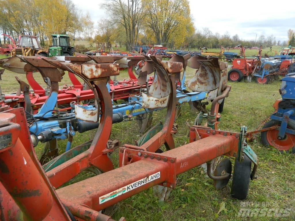 Kverneland 3 Оборотные плуги