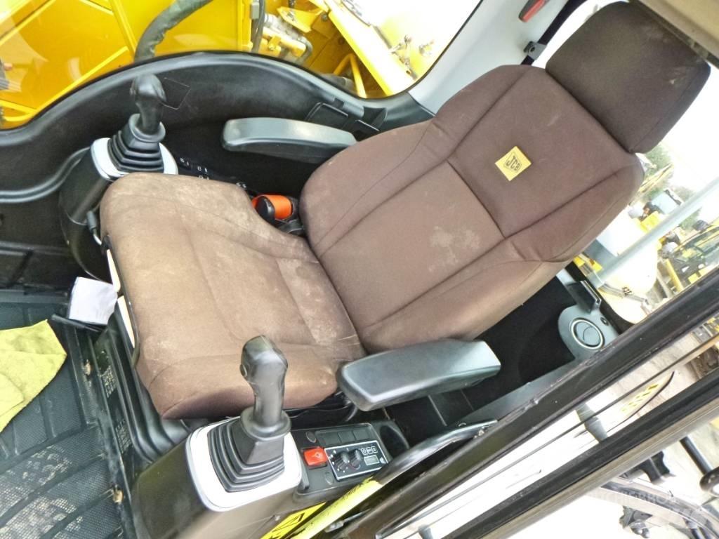 JCB JS 130 LC Гусеничные экскаваторы