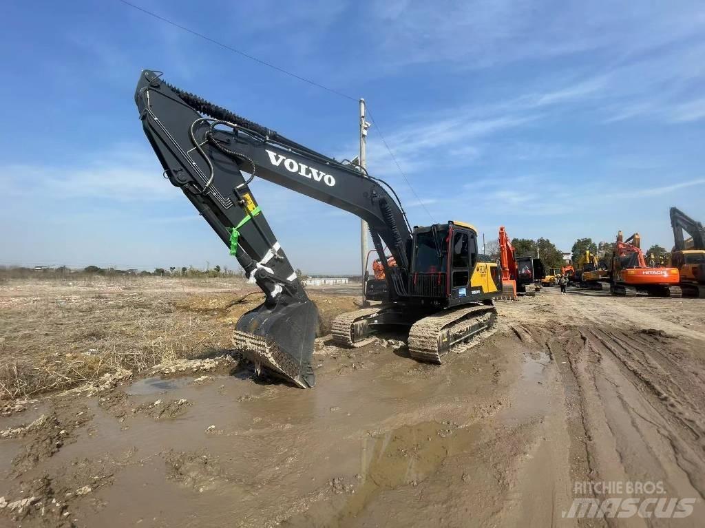 Volvo EC 210 Гусеничные экскаваторы