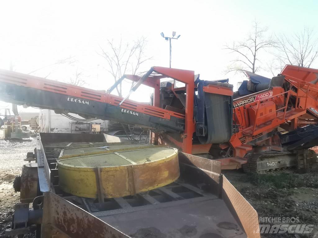Warrior 1400 Мобильные грохоты
