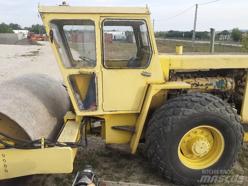 Bomag BW 212 D Уплотнители грунта
