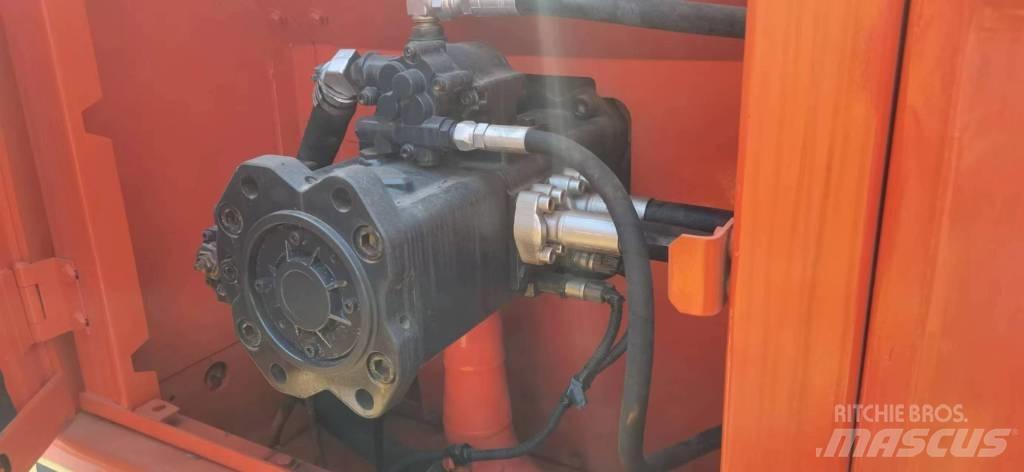 Doosan 300-7 Гусеничные экскаваторы