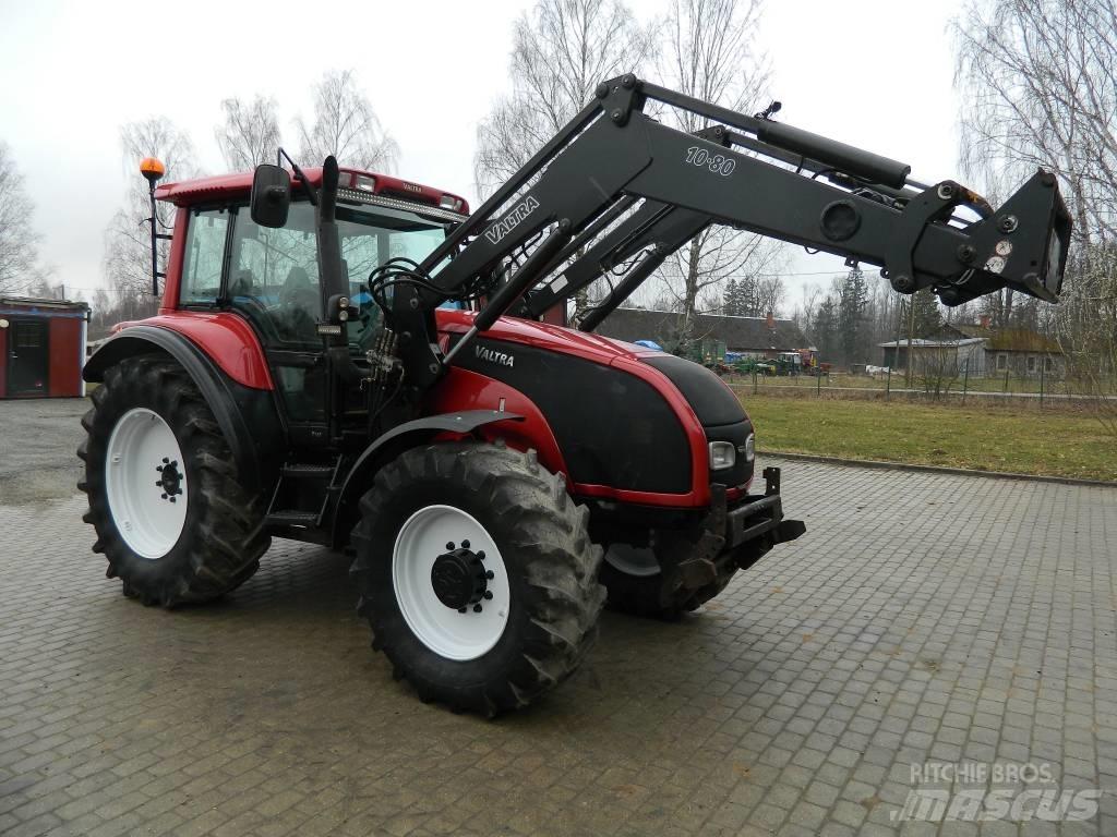 Valtra T 140 Трактора