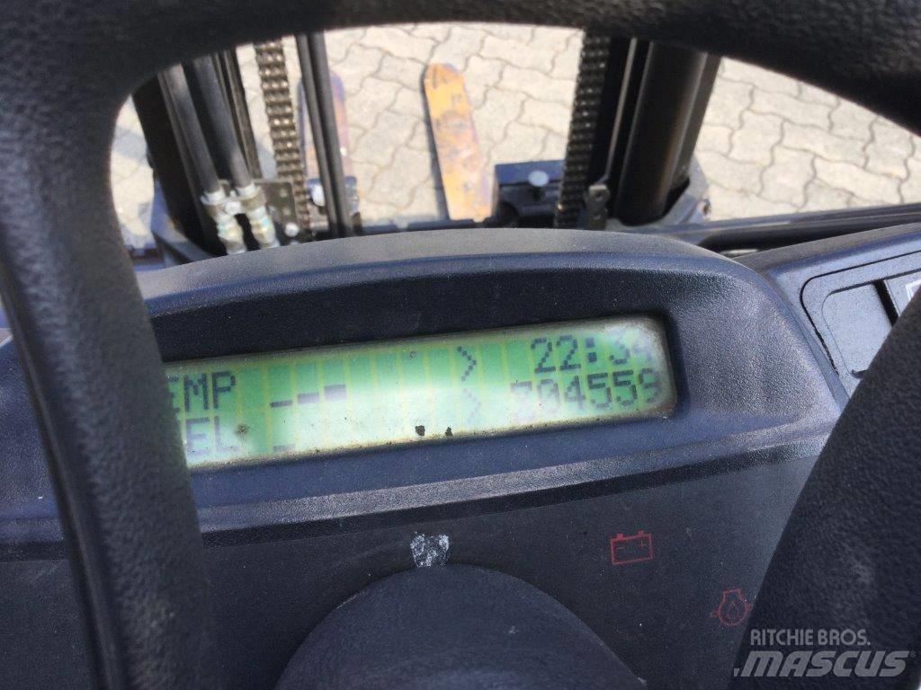 Yale GDP30VX Дизельные погрузчики