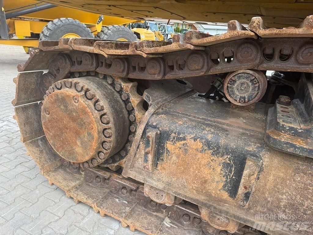 CAT 390 F L ME Гусеничные экскаваторы