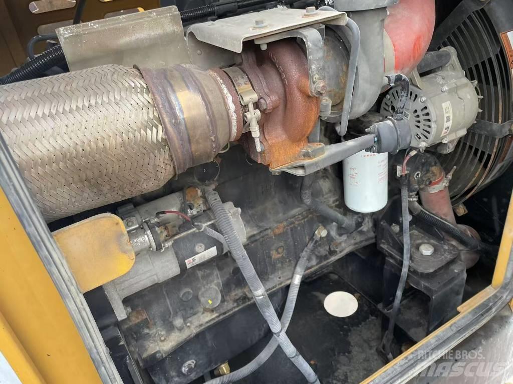 Sany SCC 600 A-6 Гусеничные краны