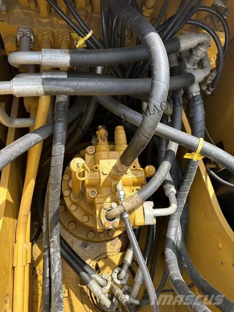 CAT 323 D2 Гусеничные экскаваторы