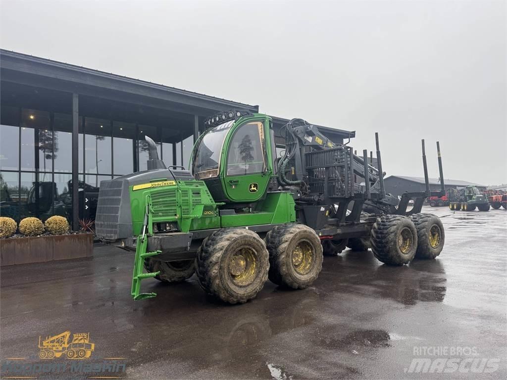 John Deere 1210G Форвардеры