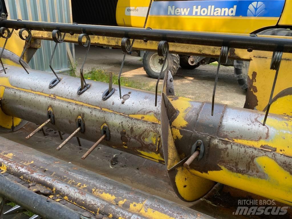 New Holland CS 6050 Зерноуборочные комбайны