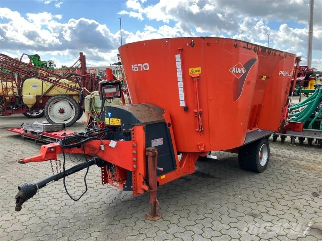 Kuhn Profile 1670 Кормораздатчики