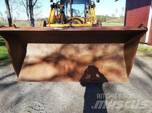 JCB 4 X Фронтальные погрузчики