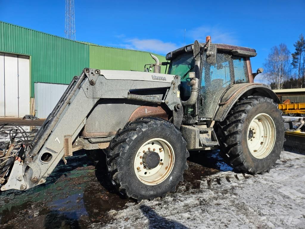 Valtra T171 Трактора