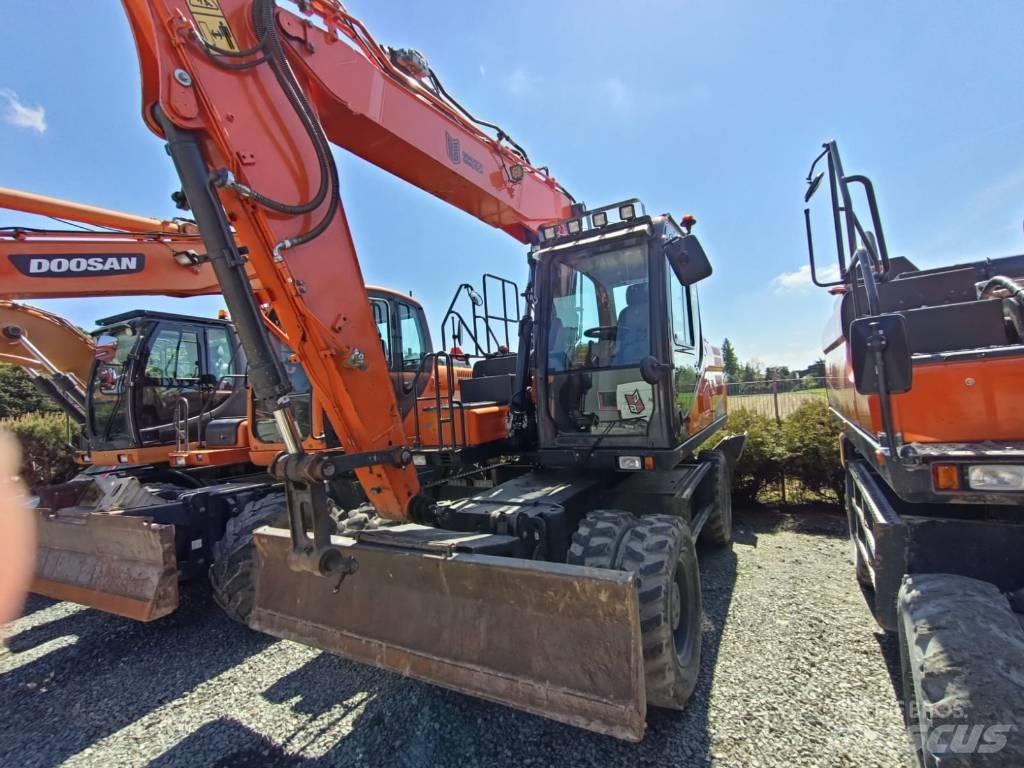 Doosan DX140W-5 Колёсные экскаваторы
