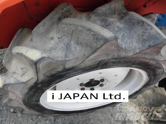 Kubota L 1-225 Трактора