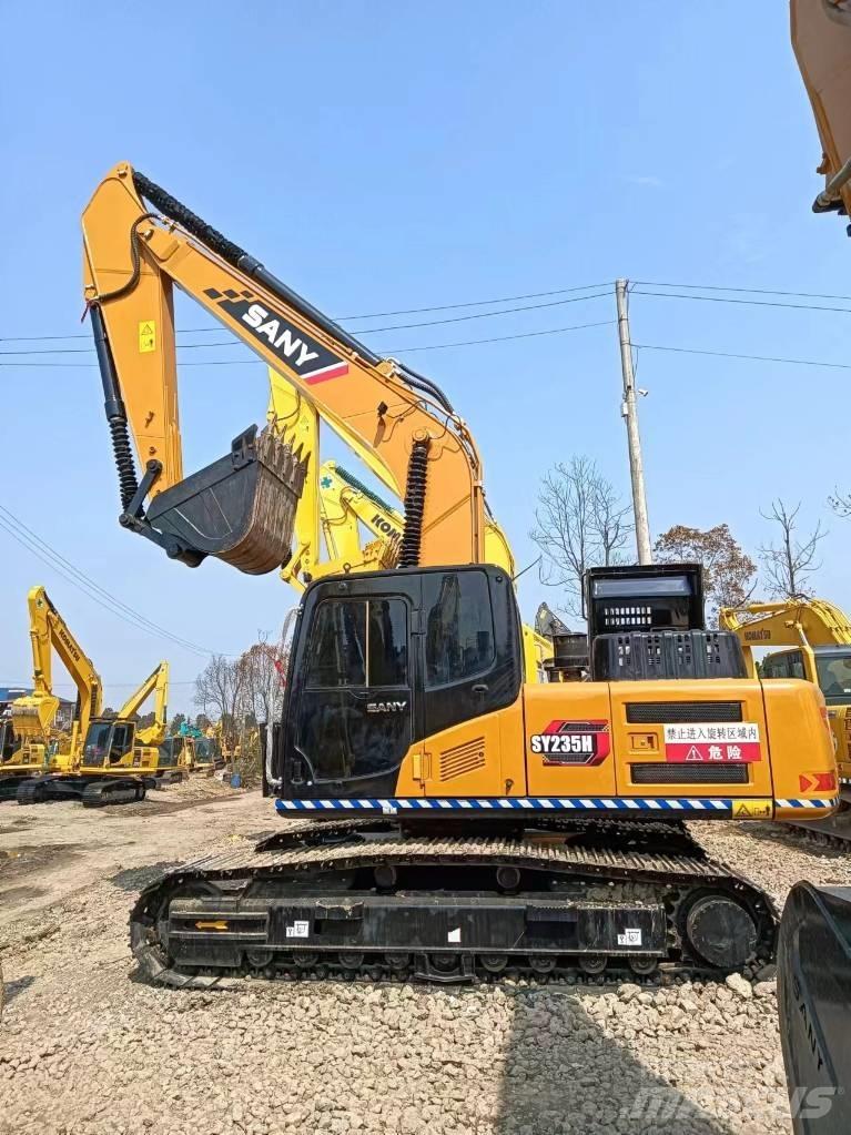 Sany SY 235 C Гусеничные экскаваторы