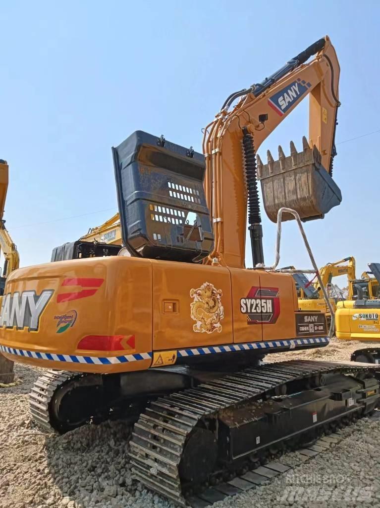 Sany SY 235 C Гусеничные экскаваторы