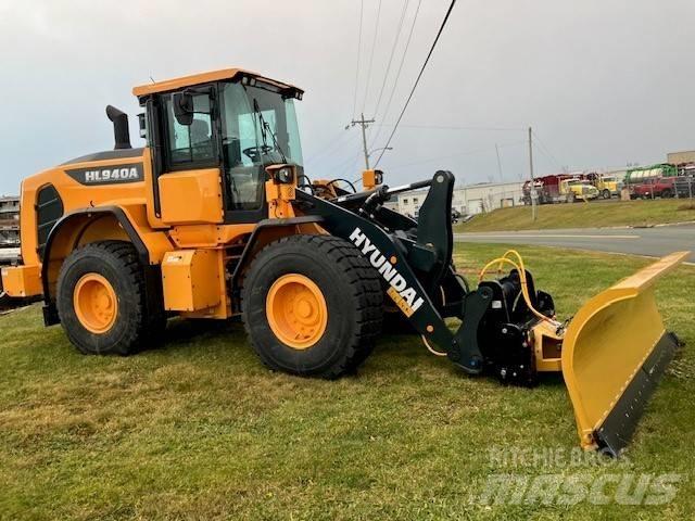 Hyundai HL940A Фронтальные погрузчики