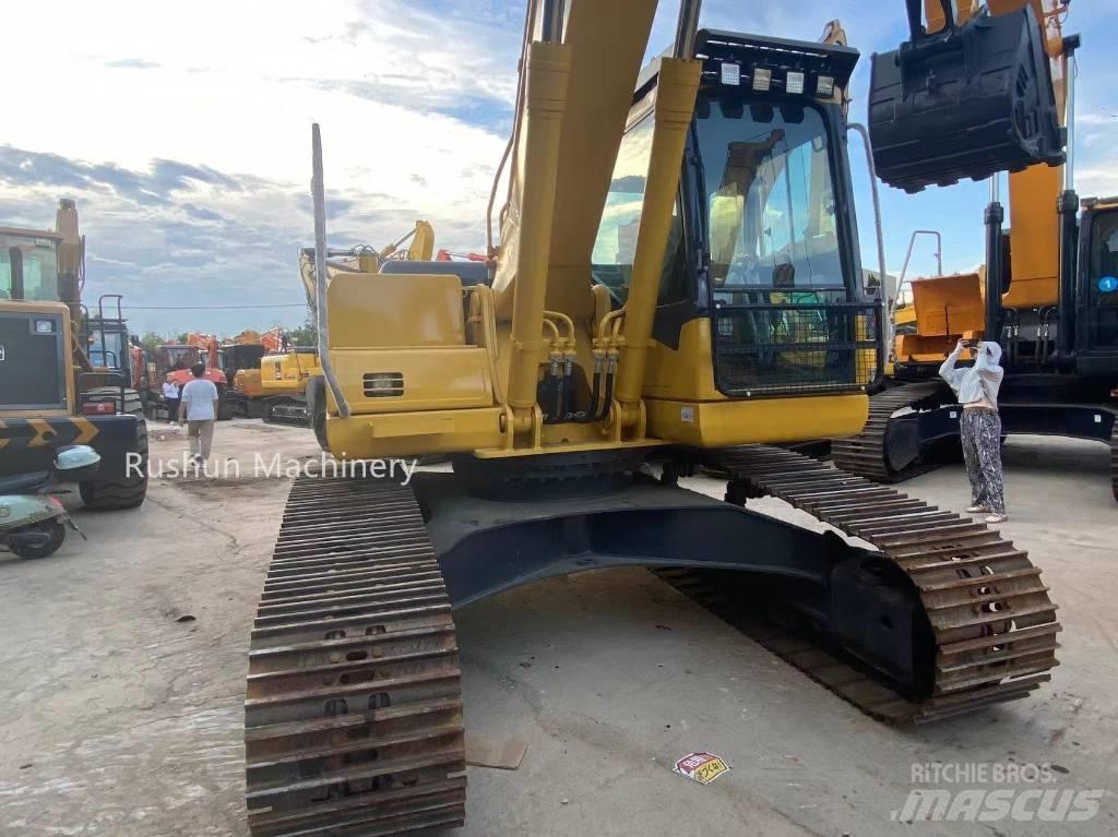 Komatsu PC220-7 Гусеничные экскаваторы