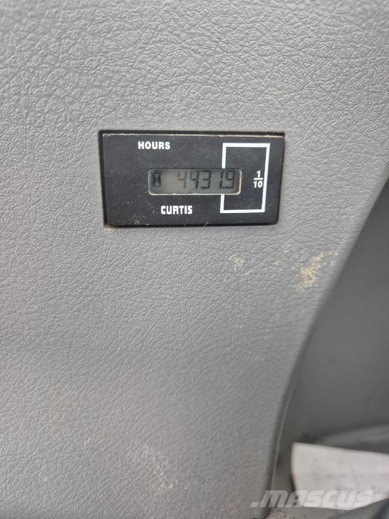 Bobcat E 80 Малые экскаваторы 7т-12т