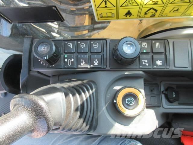 CAT 320 GC Гусеничные экскаваторы